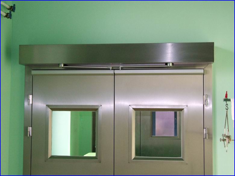 Ajt�nyit� referencia - �rp�d K�rh�z