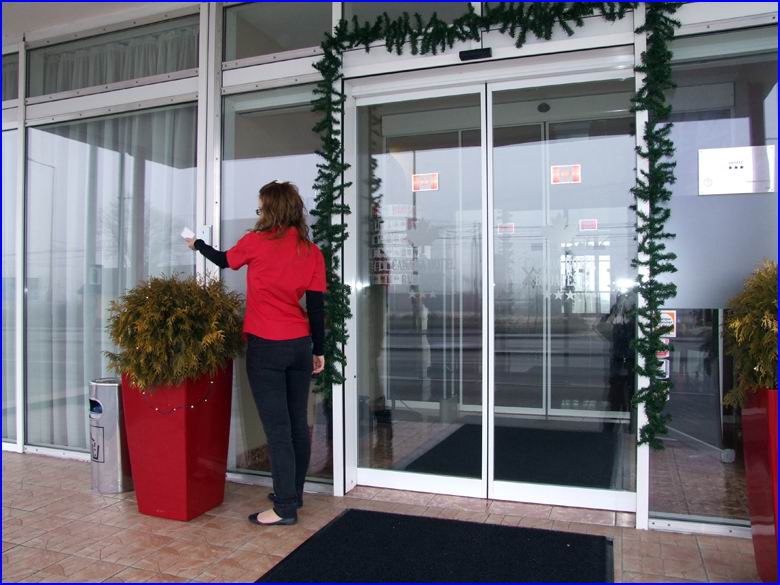 Biztons�gtechnika referencia Hotel Canada