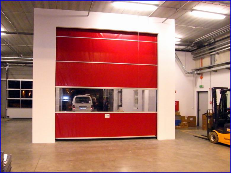 Ipari gyorskapu referencia - Modine Hung�ria Kft