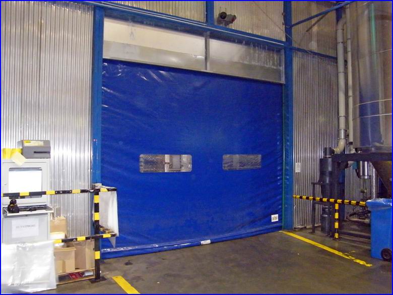 Ipari gyorskapu referencia - ALPLA Kft