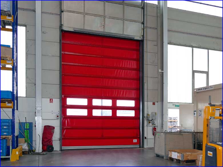 Ipari gyorskapu referencia - Schwarzm�ller Kft