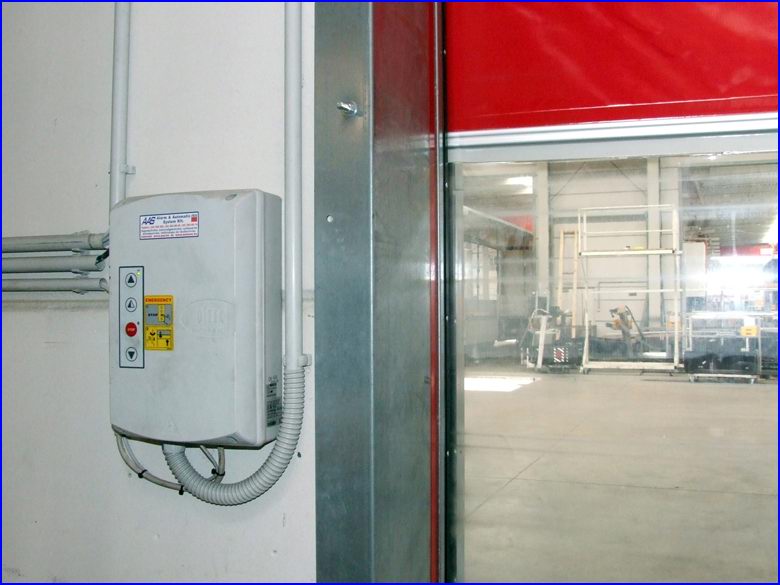 Ipari gyorskapu referencia - Schwarzm�ller Kft