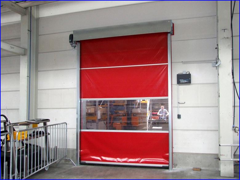 Ipari gyorskapu referencia - Schwarzm�ller Kft