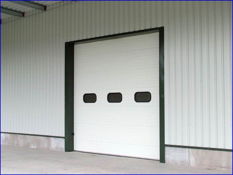 Ipari kapu referencia - F�nix Kft