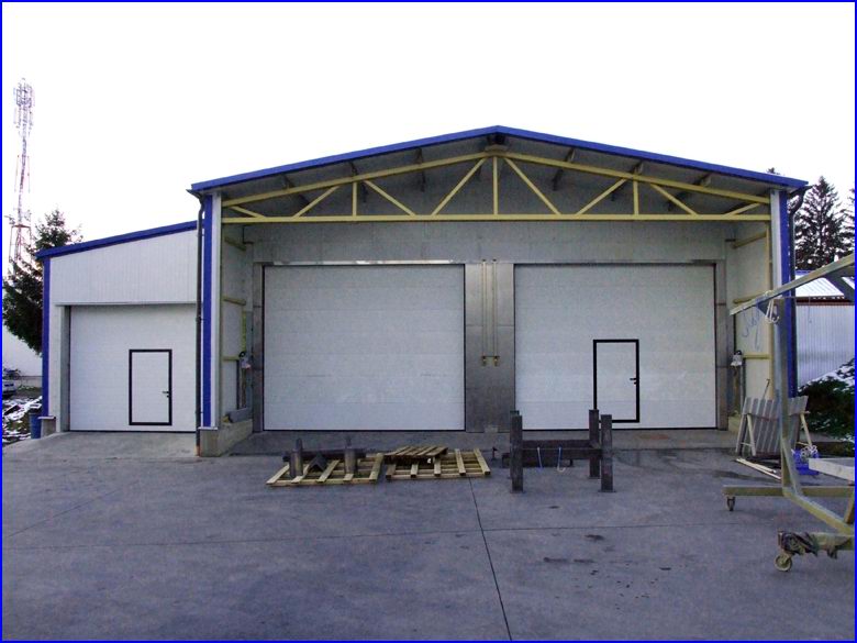 3db DITEC ipari kapu, �tj�r� ajt�val, ipari kapunyit� motoral a Luckympex Kft-n�l