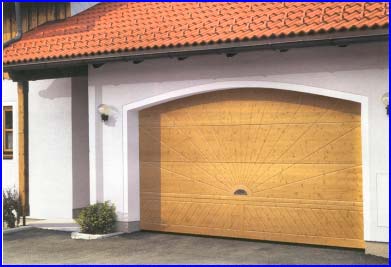 Hrmann fa garzskapu egyedi mintzattal