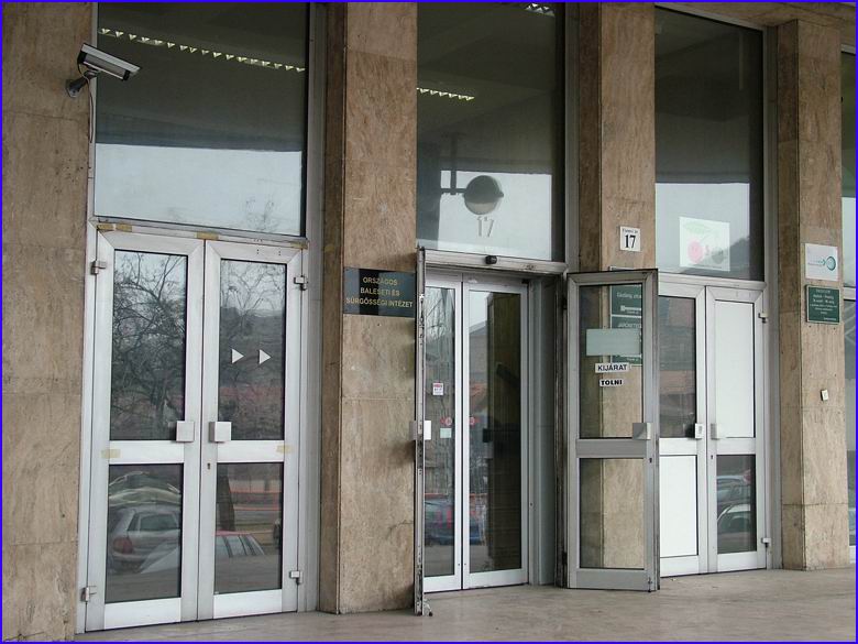 Automata ajt� referencia - Orsz�gos Traumatol�giai (Baleseti) Int�zet