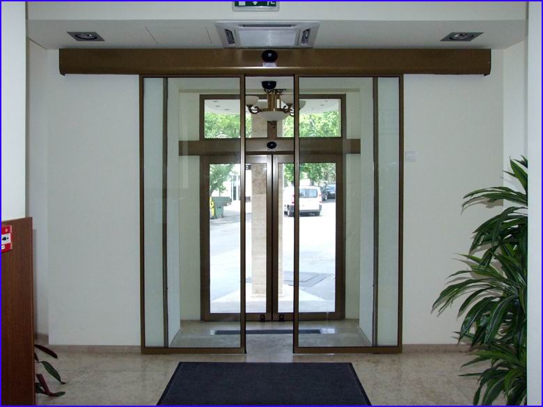 Automata ajt referencia - Hotel Milky Way