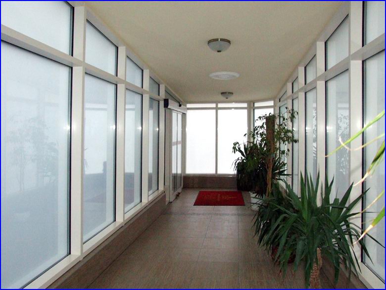 Automata ajt s vegportl referencia - Hotel Korona