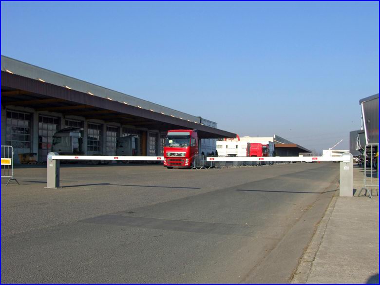 Soromp� referencia - Schwarzm�ller Kft