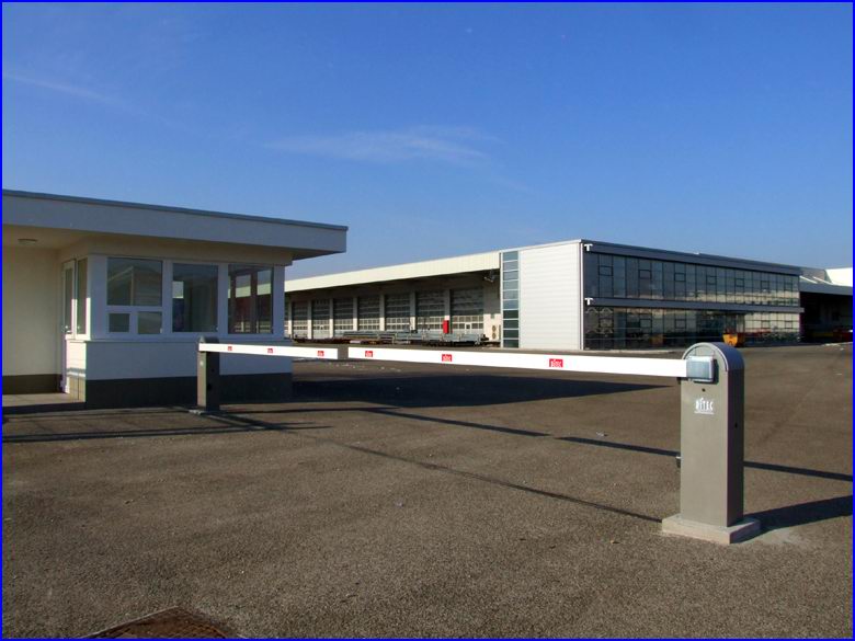 Soromp� referencia - Schwarzm�ller Kft