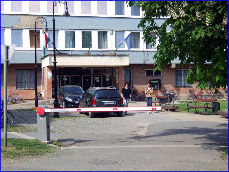 Soromp� referencia - Tiszaf�red V�ros �nkorm�nyzata, Polg�rmesteri Hivatal